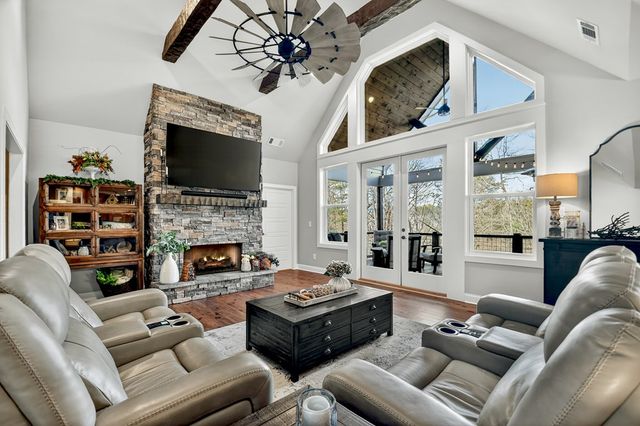912 Lazy River Lane, Ellijay, GA 30536