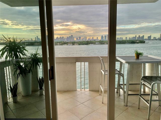 800 West Ave 823, Miami Beach, FL 33139