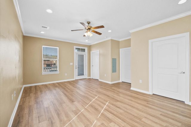 2224 71st Street, Galveston, TX 77551
