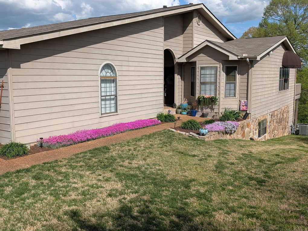 5920 Rainbow Springs Drive, Chattanooga, TN 37416
