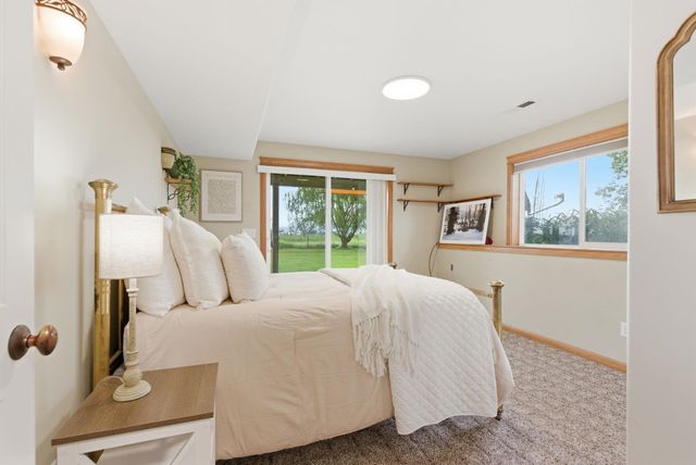 6321 E Peone Rd, Mead, WA 99021