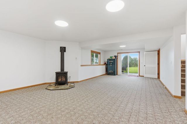 6321 E Peone Rd, Mead, WA 99021