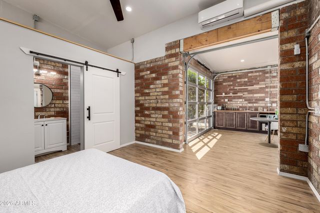 1624 W LEWIS Avenue, Phoenix, AZ 85007