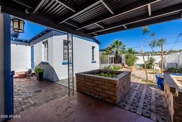 1624 W LEWIS Avenue, Phoenix, AZ 85007