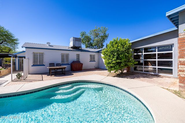 1624 W LEWIS Avenue, Phoenix, AZ 85007