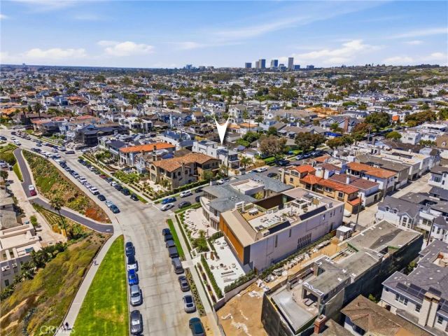 209 Narcissus Avenue, Corona Del Mar, CA 92625