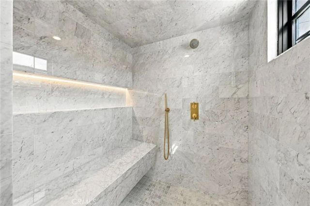 209 Narcissus Avenue, Corona Del Mar, CA 92625