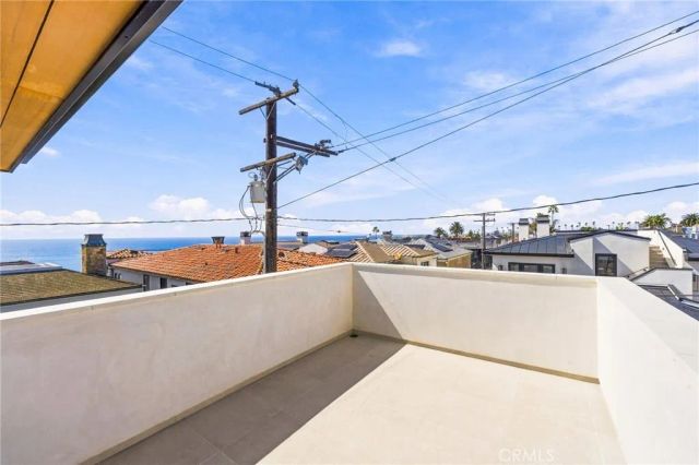 209 Narcissus Avenue, Corona Del Mar, CA 92625