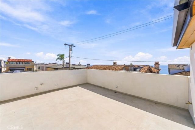 209 Narcissus Avenue, Corona Del Mar, CA 92625