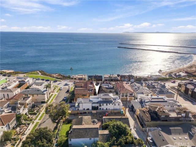 209 Narcissus Avenue, Corona Del Mar, CA 92625
