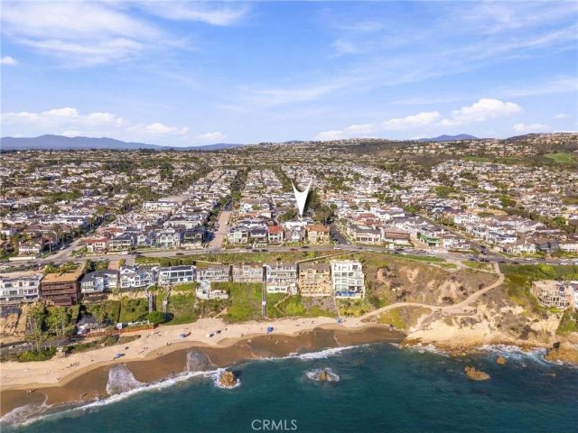 209 Narcissus Avenue, Corona Del Mar, CA 92625