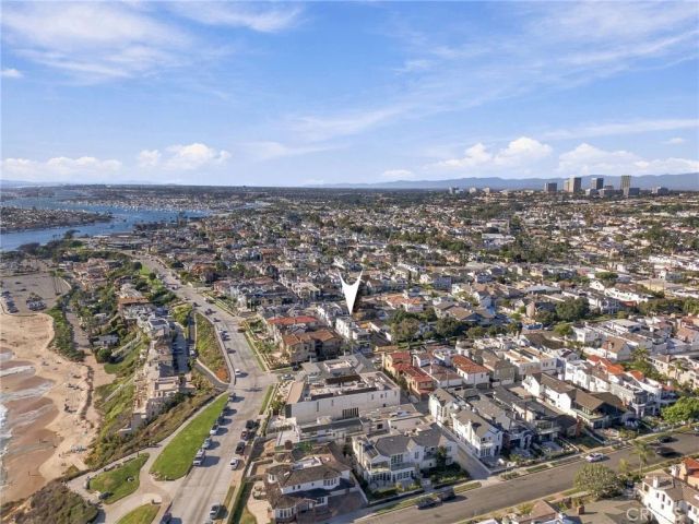 209 Narcissus Avenue, Corona Del Mar, CA 92625