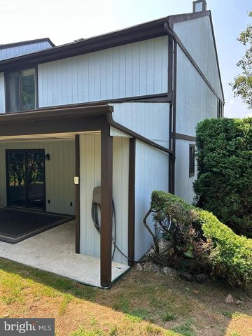3-1 WILLOW WAY, Reading, PA 19606