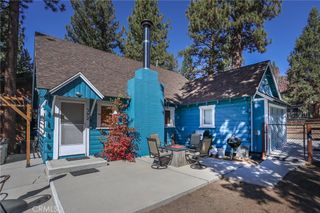 592 Douglas Street, Big Bear Lake, CA 92315