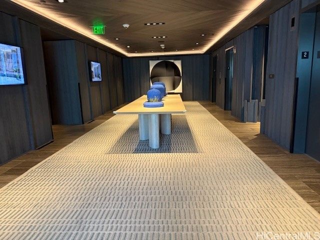 1000 Auahi Street 403, Honolulu, HI 96814