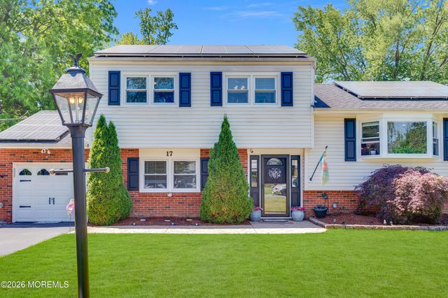 17 Eliot Road, Manalapan, NJ 07726