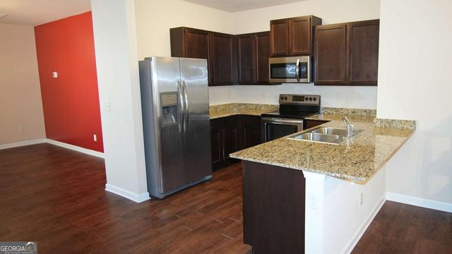 813 Blue Hill Lane, Atlanta, GA 30349