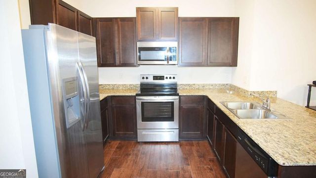 813 Blue Hill Lane, Atlanta, GA 30349