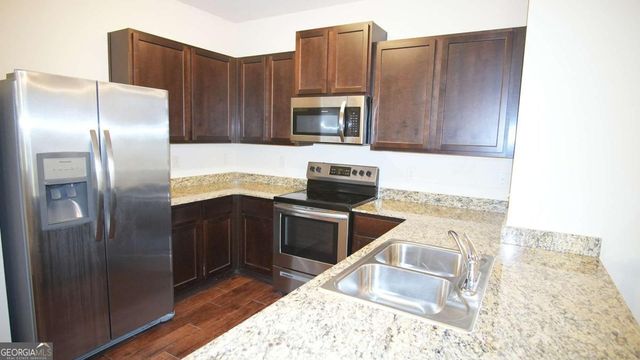 813 Blue Hill Lane, Atlanta, GA 30349