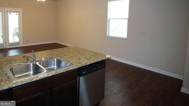 813 Blue Hill Lane, Atlanta, GA 30349