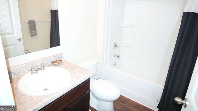 813 Blue Hill Lane, Atlanta, GA 30349