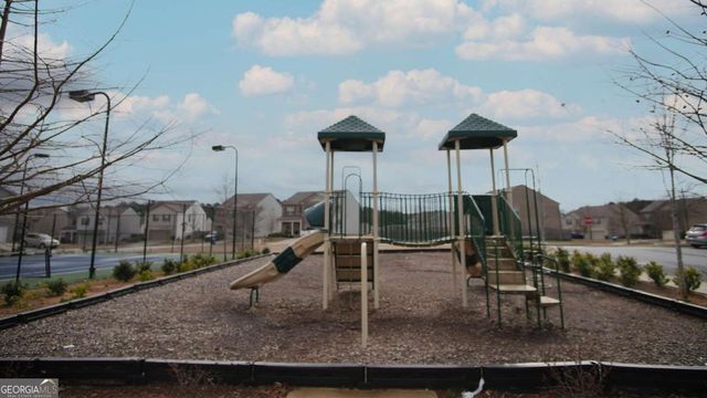 813 Blue Hill Lane, Atlanta, GA 30349