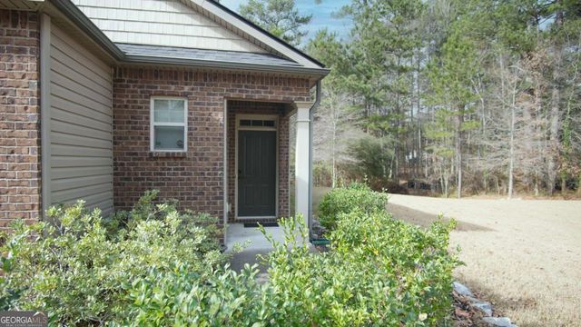 813 Blue Hill Lane, Atlanta, GA 30349
