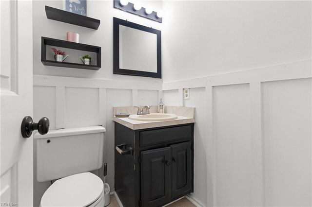 6154 Wildflower LN, Hayes, VA 23072