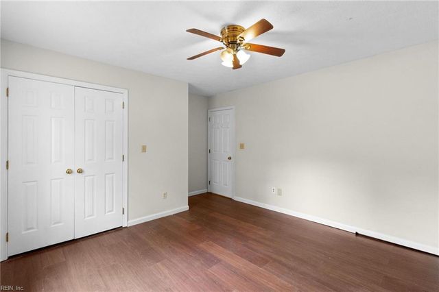 6154 Wildflower LN, Hayes, VA 23072