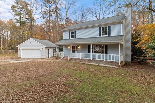 6154 Wildflower LN, Hayes, VA 23072