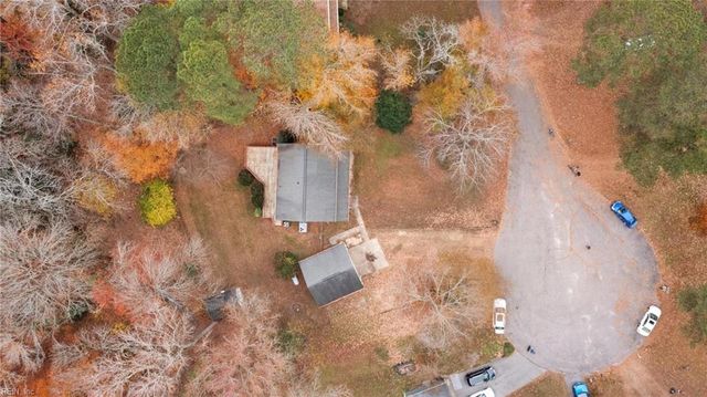 6154 Wildflower LN, Hayes, VA 23072