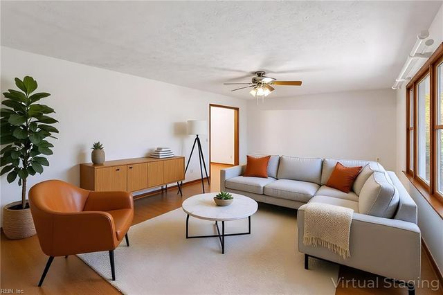 6154 Wildflower LN, Hayes, VA 23072