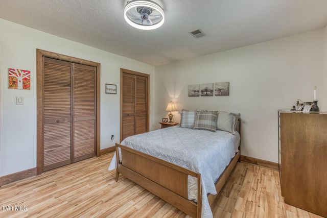 3408 Manchester Lane, Johnson City, TN 37601