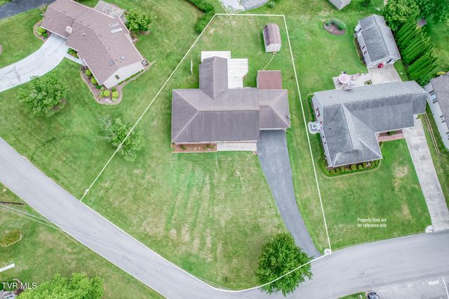 3408 Manchester Lane, Johnson City, TN 37601