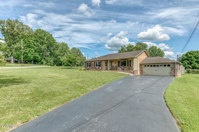 3408 Manchester Lane, Johnson City, TN 37601