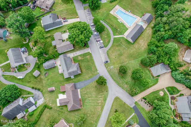 3408 Manchester Lane, Johnson City, TN 37601