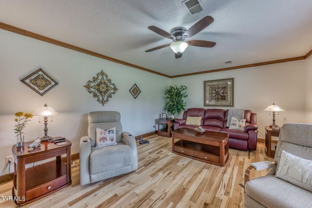 3408 Manchester Lane, Johnson City, TN 37601