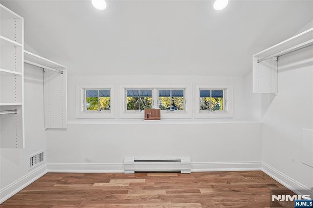 23 Bradford Street, Glen Rock, NJ 07452
