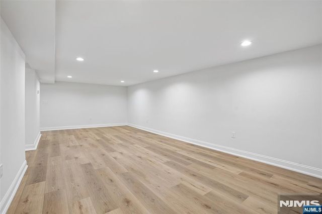 23 Bradford Street, Glen Rock, NJ 07452