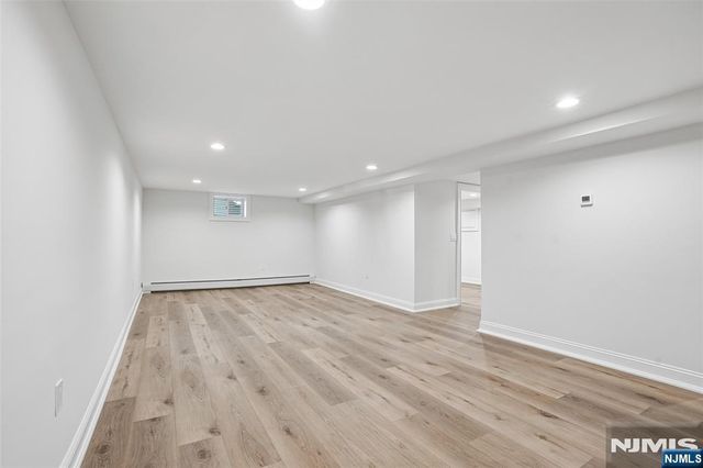23 Bradford Street, Glen Rock, NJ 07452