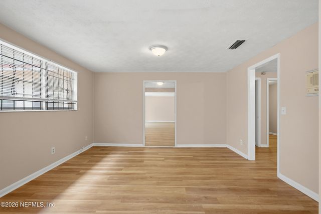 8648 HOWELL Drive, Jacksonville, FL 32208