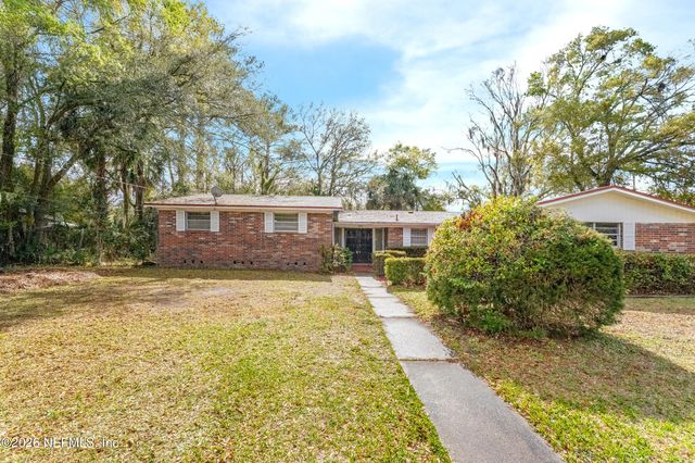 8648 HOWELL Drive, Jacksonville, FL 32208