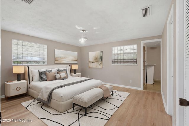 8648 HOWELL Drive, Jacksonville, FL 32208