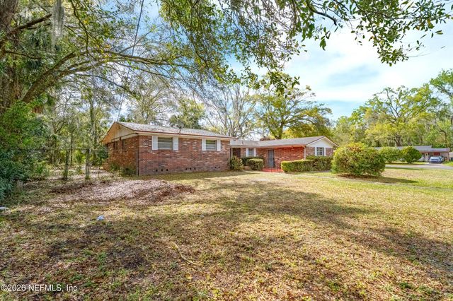 8648 HOWELL Drive, Jacksonville, FL 32208