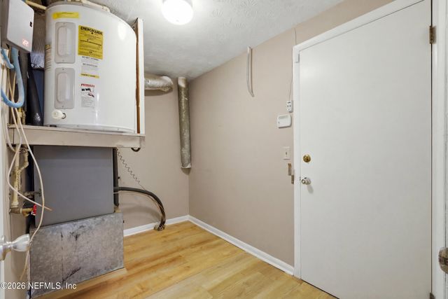 8648 HOWELL Drive, Jacksonville, FL 32208