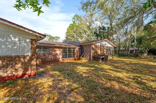 8648 HOWELL Drive, Jacksonville, FL 32208
