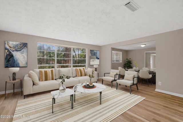 8648 HOWELL Drive, Jacksonville, FL 32208