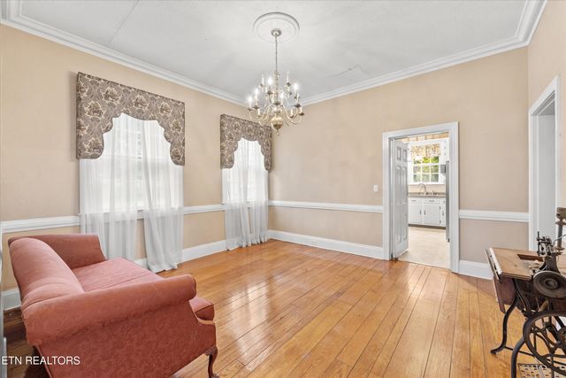 307 N Burn Rd, Niota, TN 37826