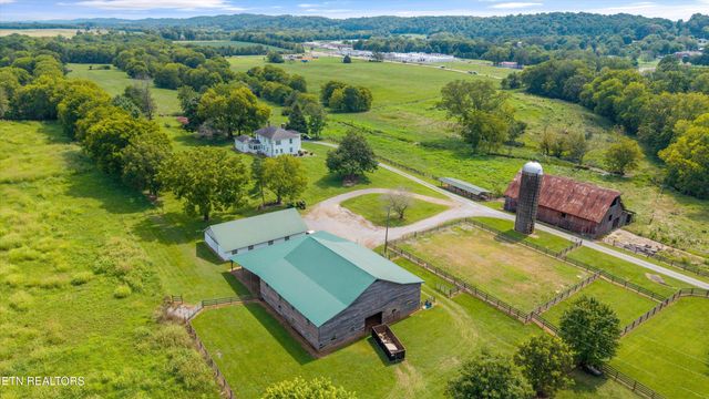 307 N Burn Rd, Niota, TN 37826