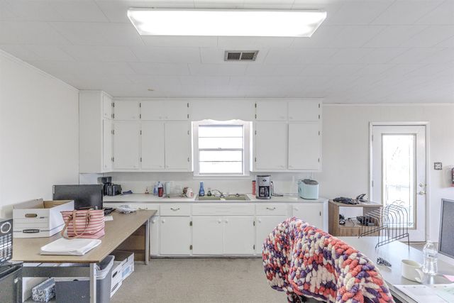 107 B Street, Perryville, AR 72126